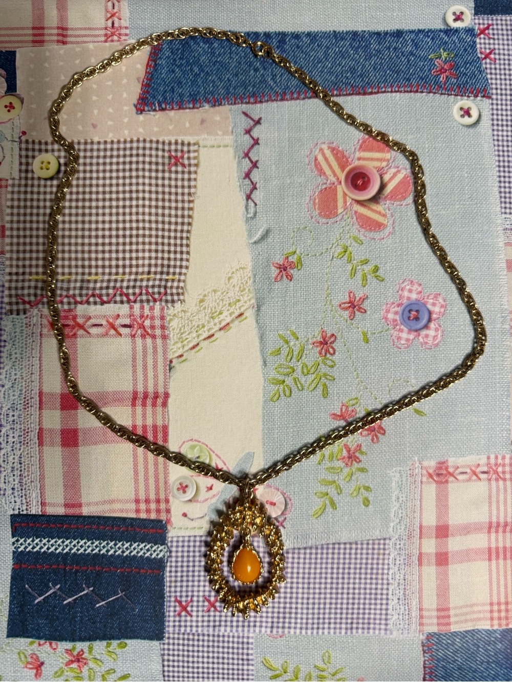 Vintage Sarah Coventry Honeycomb Orange Gold Tone Teardrop 24” Necklace